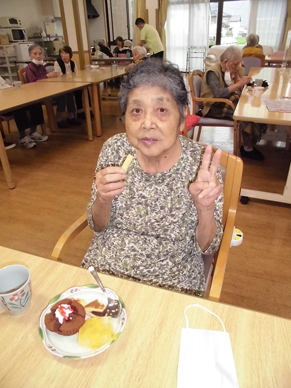 おやつバイキング2 - ショートまなぐら