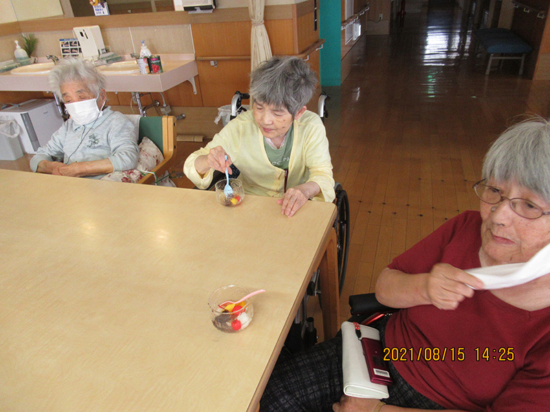 食彩クラブ 白玉ぜんざい2 - ケアハウス福山