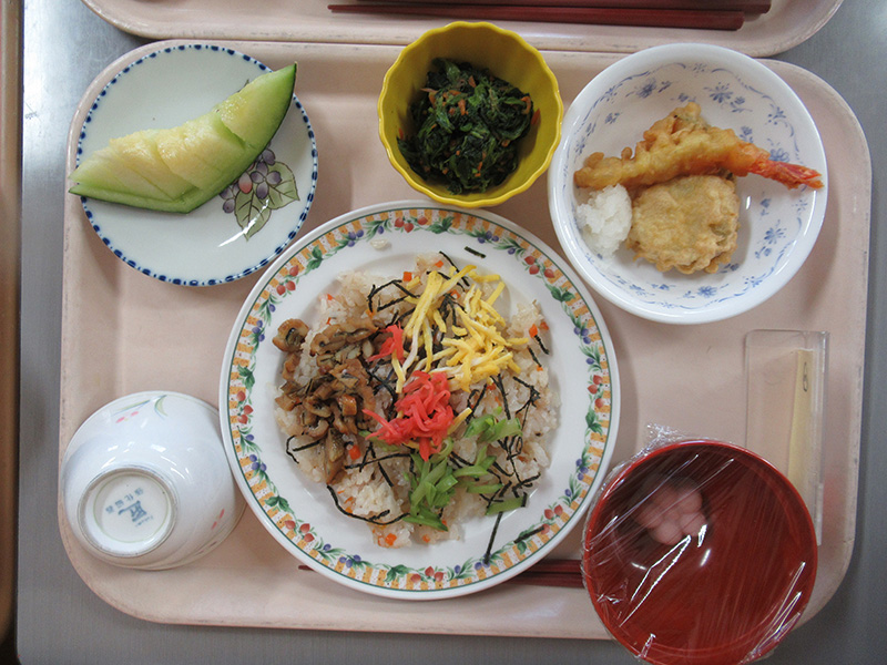 敬老の日　昼ごはん - ケアハウス福山