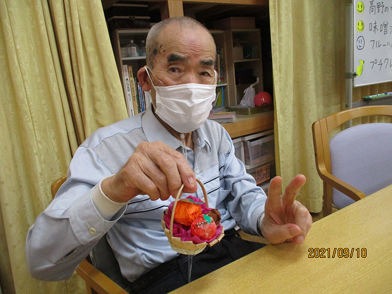 秋の作品作り - デイまなぐら