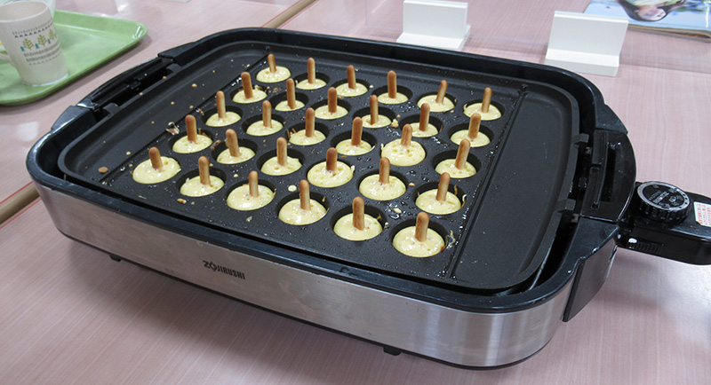 おやつ作り『スイーツたこ焼き』2 - デイ備後