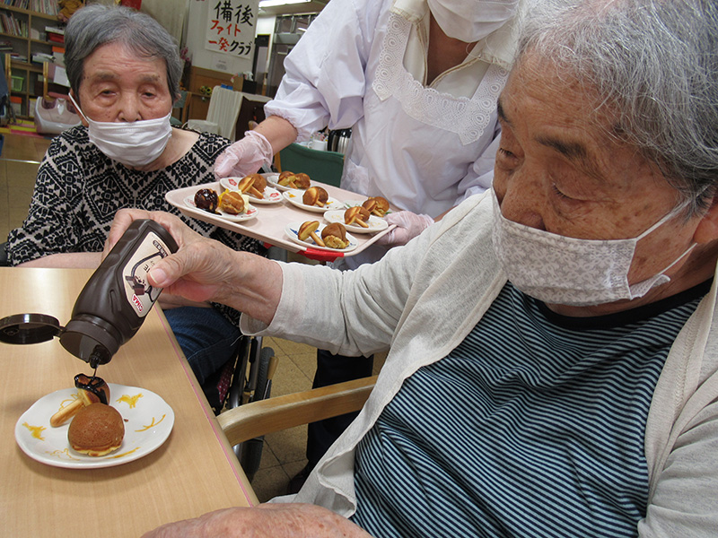 おやつ作り『スイーツたこ焼き』4 - デイ備後