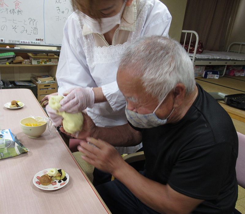 おやつ作り『スイーツたこ焼き』5 - デイ備後