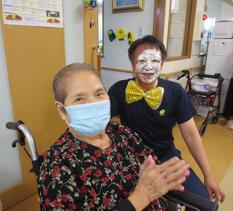 長寿を祝う会6　『ヒゲダンス後に』 - 小多機まなぐら南