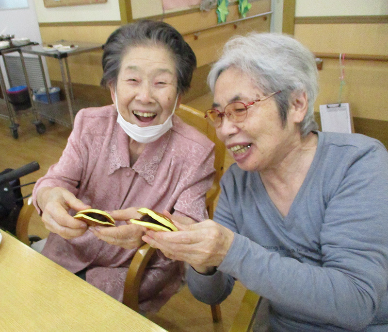 秋のミニどら焼き2 - デイまなぐら