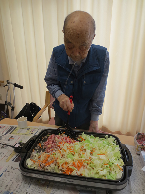 焼うどん作り2 - 小多機まなぐら南