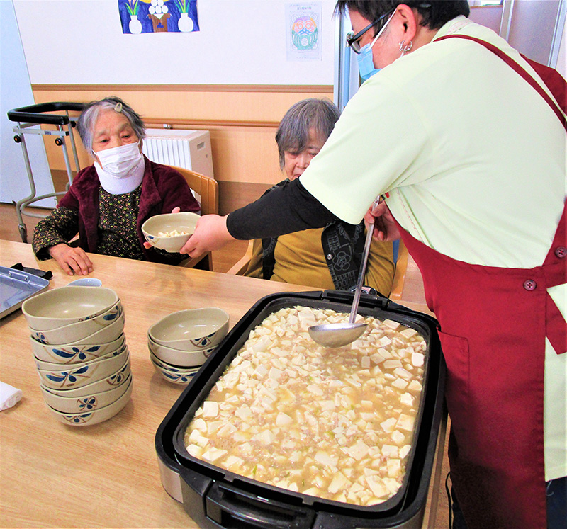 お昼作り『麻婆豆腐』 - ショートまなぐら