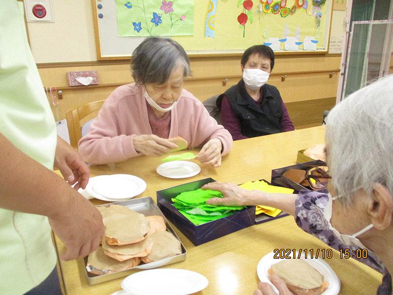 ハンバーガータワー - デイまなぐら