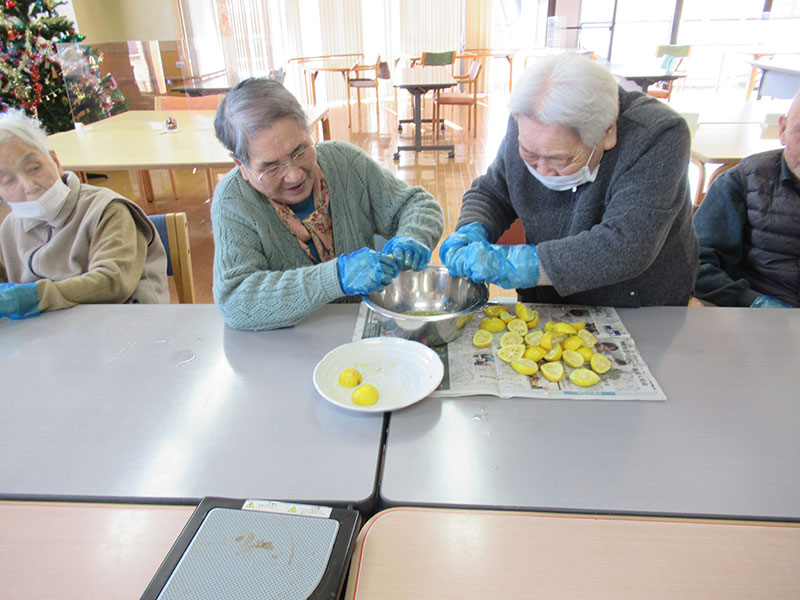 ゆず茶ときんかん1 - ケアハウス福山