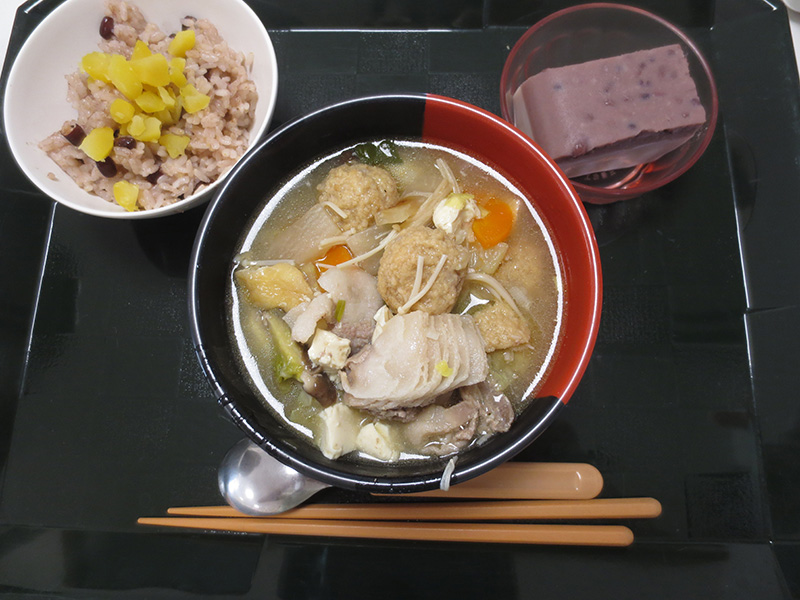 寄せ鍋作り2 - 小多機まなぐら南