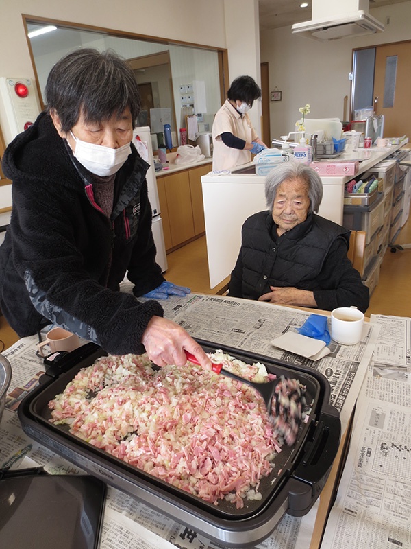 チャーハン3 - 小多機まなぐら南
