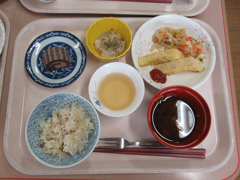 5月誕生日食 - ケアハウス福山