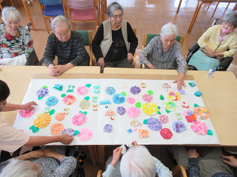 あじさい壁掛けつくり1 - ケアハウス福山