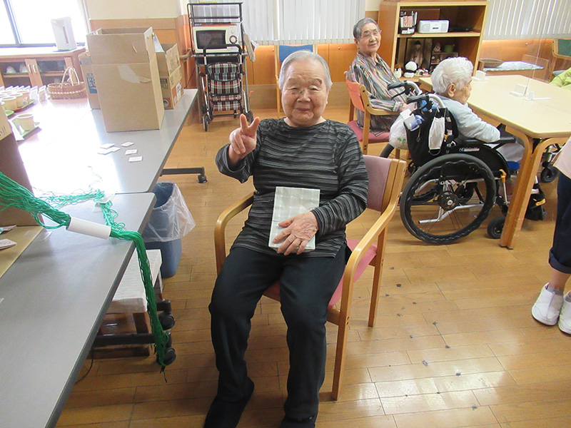 レク　くじ引き3 - ケアハウス福山