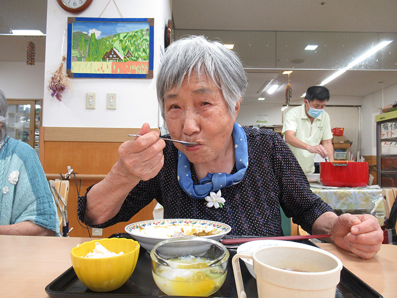 お昼作り　夏野菜カレー5 - デイ備後
