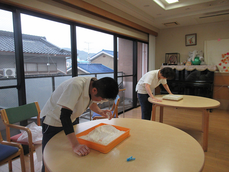 長寿を祝う会 3 - ケアハウス福山