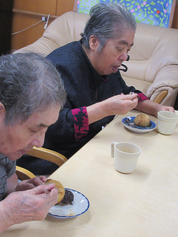 お彼岸おはぎ 2 - ケアハウス福山