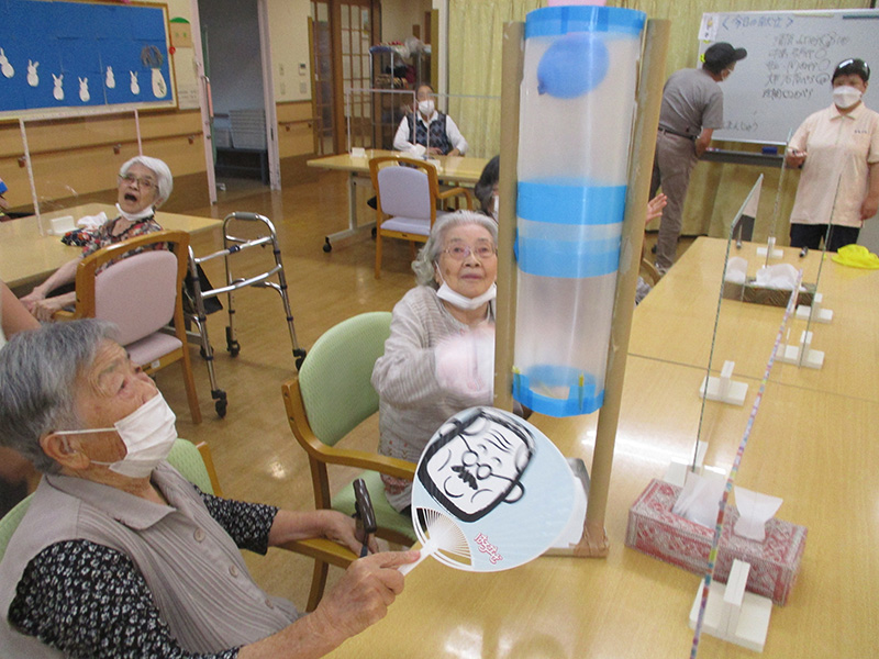 レク　風船タワー - デイまなぐら